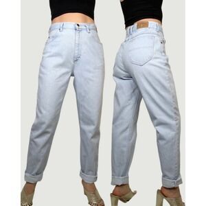 Lee Riders Light Wash Mom Jeans High Rise Waist Blue Rigid‎ Denim Vintage 90s 26